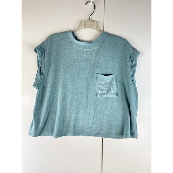 Ces Femme Graphic Tee Pocket Top Short Sleeve Casual Blue Small - Picture 1 of 8